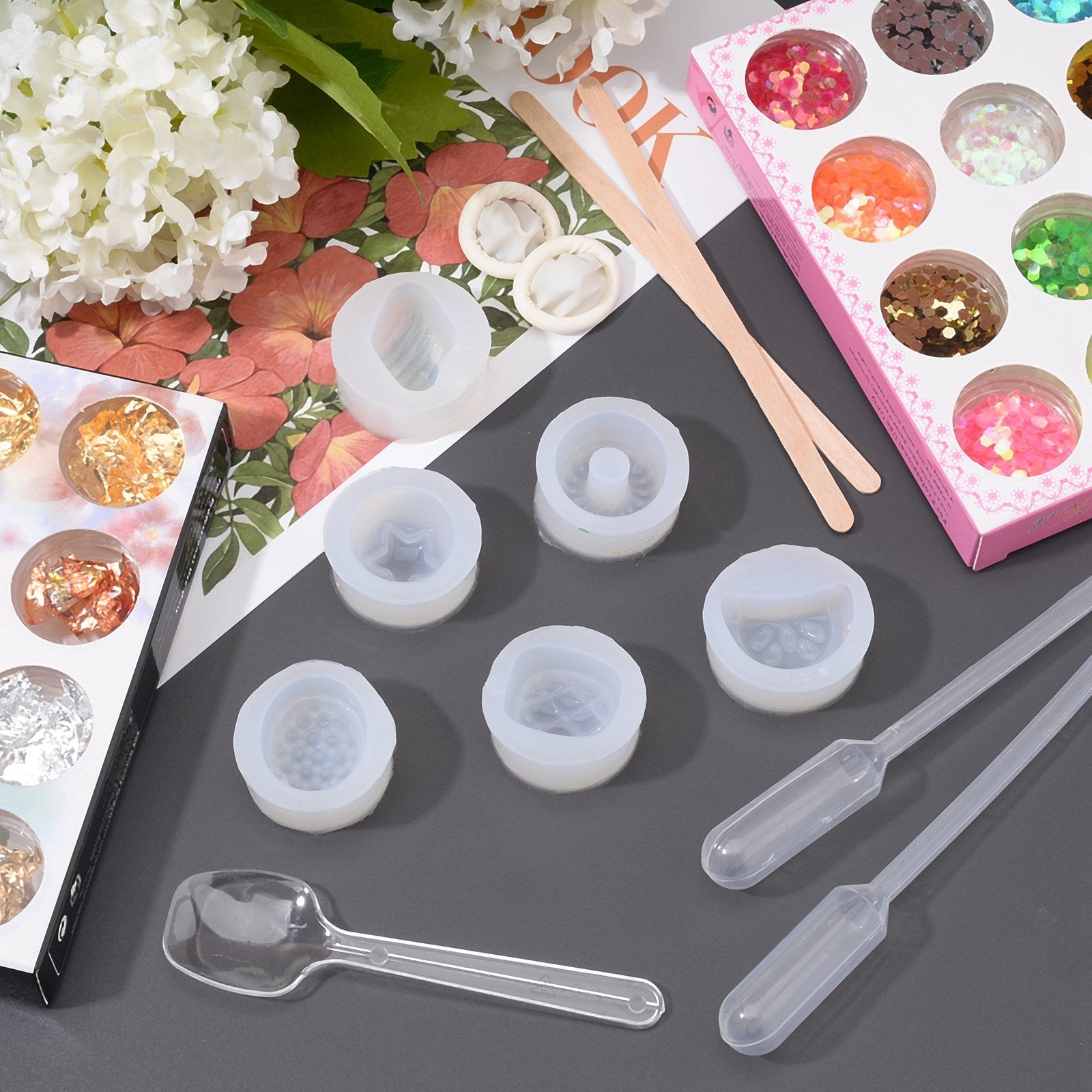 https://www.craspire.com/cdn/shop/products/diy-fruit-shape-pendant-silicone-molds-kits-including-wooden-craft-sticks-plastic-pipettes-latex-finger-cots-plastic-measuring-cups-plastic-spoon-uv-gel-nail-ar-912514.jpg?v=1666924990